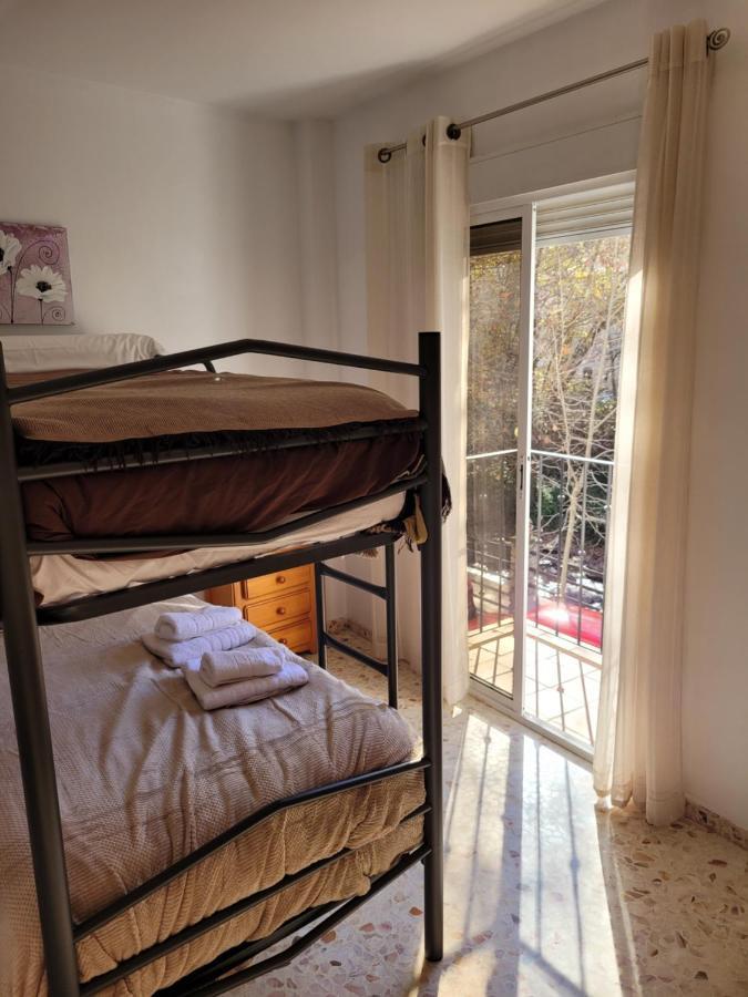 Apartamentos Pinos Genil Eksteriør bilde